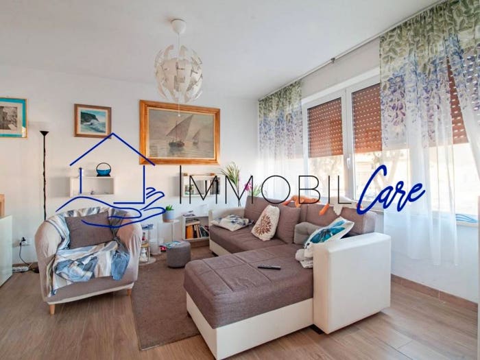 Appartamento con 5 locali in vendita in Viale degli Avvalorati, Via Grande Piazza della Repubblica, Livorno
