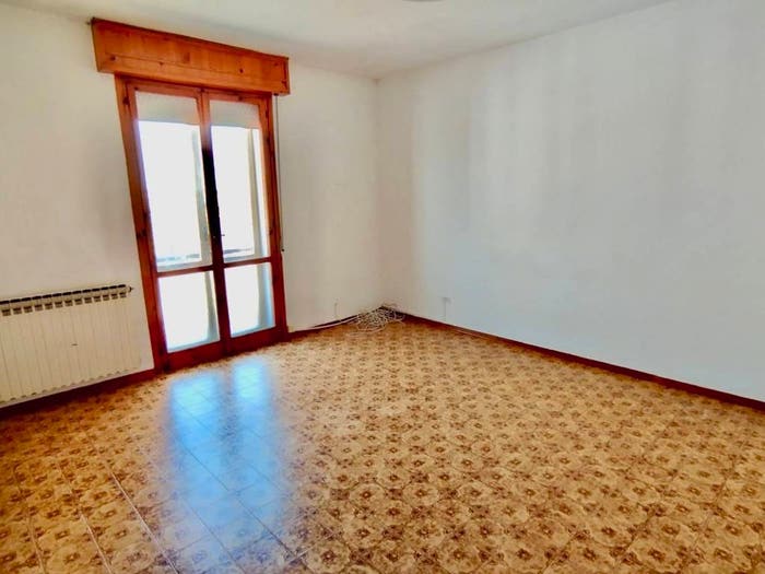 Appartamento trilocale in vendita in Centro, Magnacavallo