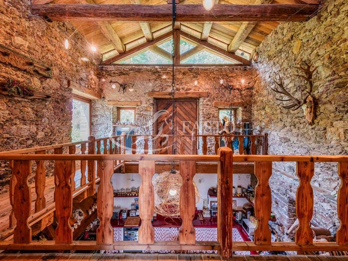 Casa con 6 locali in vendita in Strada San Grato, Sordevolo