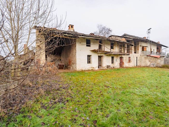 Casa con 6 locali in vendita in Via Molar, Centro, Envie