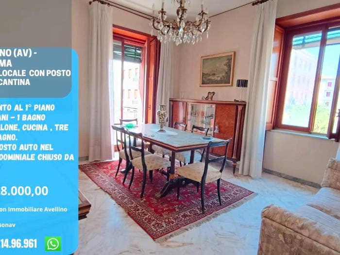Appartamento quadrilocale in vendita in Via Roma, Emanuele II C Colombo Morelli e Silvati, Avellino