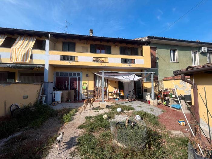Casa con 5 locali in vendita in Via Gambolò, Remondò, Gambolò