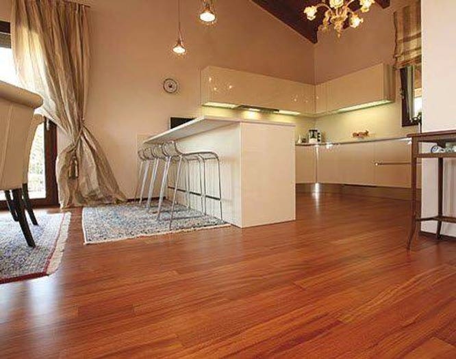 Appartamento con 5 locali in vendita in Via San Martino e Solferino, Piazze Duomo, Padova