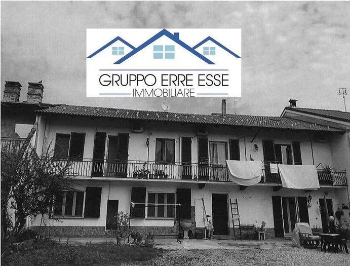 Appartamento con 6 locali in vendita in Via Ruatti, Caramagna Piemonte