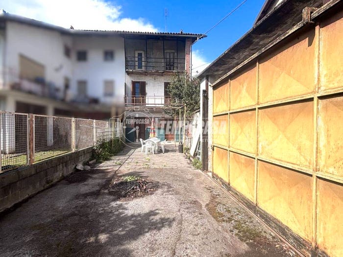Casa quadrilocale in vendita in Via Palestro, Centro, Vestignè