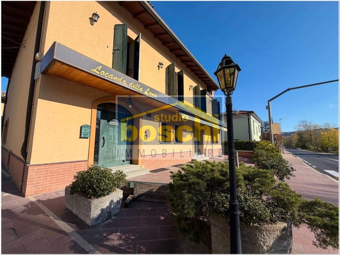 Appartamento con 6 locali in vendita in Oca, Monte San Pietro