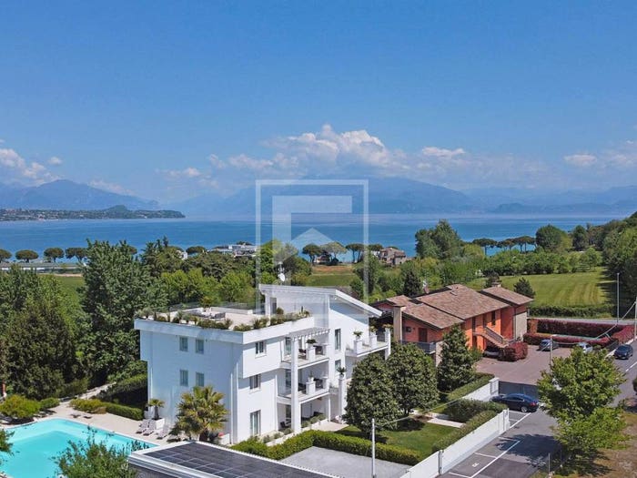 Casa con 6 locali in vendita in Via Vo', Desenzanino, Desenzano del Garda