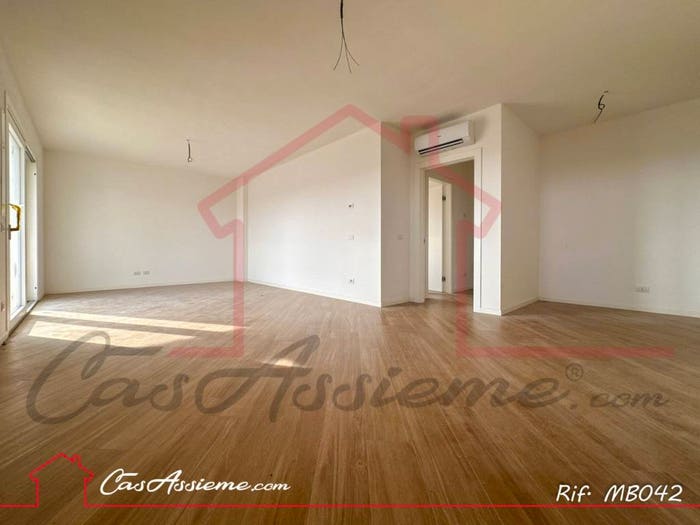 Appartamento con 5 locali in vendita in Centro, Cassola