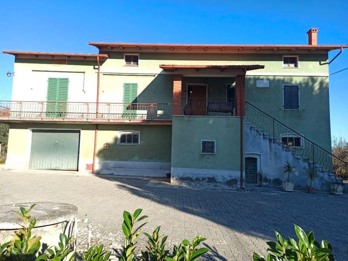 Casa con 6 locali in vendita in Via Soccorso, Soccorso, Castiglione del Lago
