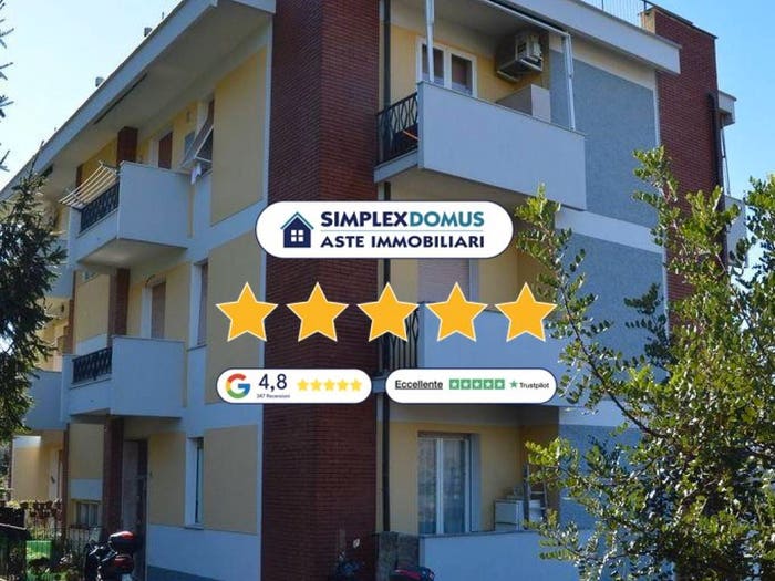 Appartamento quadrilocale in vendita in Via Luigi Bailo, Molassana, Genova