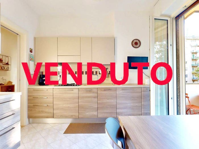 Appartamento trilocale in vendita in Piazza Gobetti, Città Studi, Milano