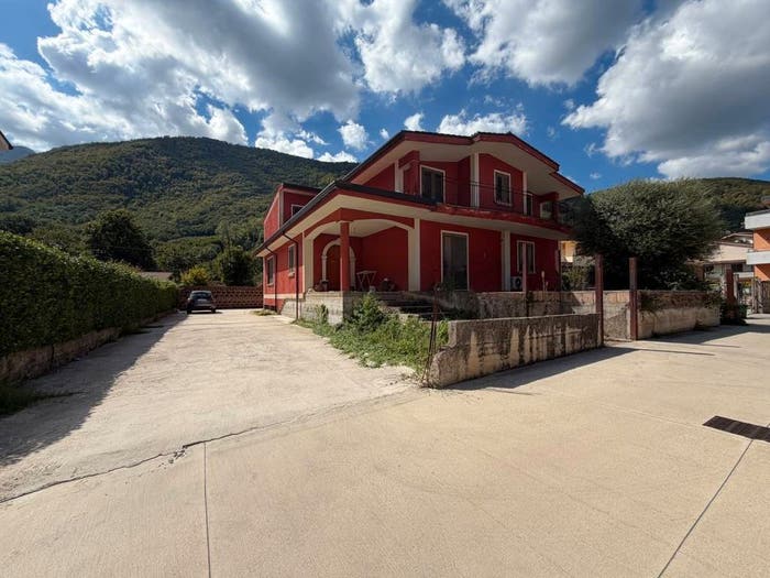 Casa con 5 locali in vendita in Via Cappella Salomoni Traversa, Trescine, Cervinara