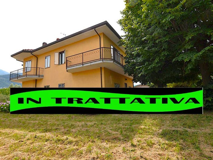 Casa con 6 locali in vendita in Via Concordia, Olginate