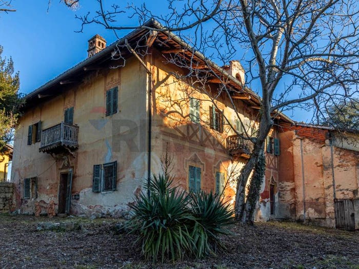 Appartamento con 6 locali in vendita in Via Cesare Battisti, Capovilla Castello, Lessona