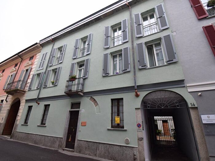 Appartamento trilocale in vendita in VIA CALLISTO PIAZZA, Centro Storico, Lodi