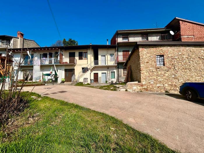 Casa con 5 locali in vendita in Via Giuseppe Verdi, Cenate Di Sotto, Cenate Sotto