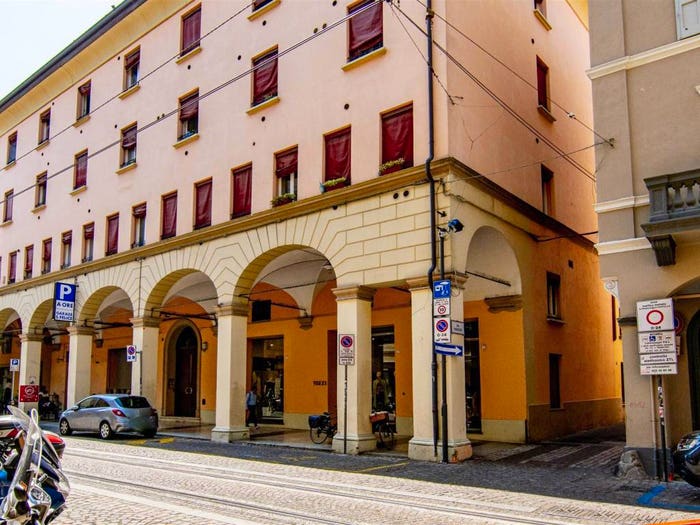 Appartamento monolocale in vendita in Via San Felice, San Felice, Bologna