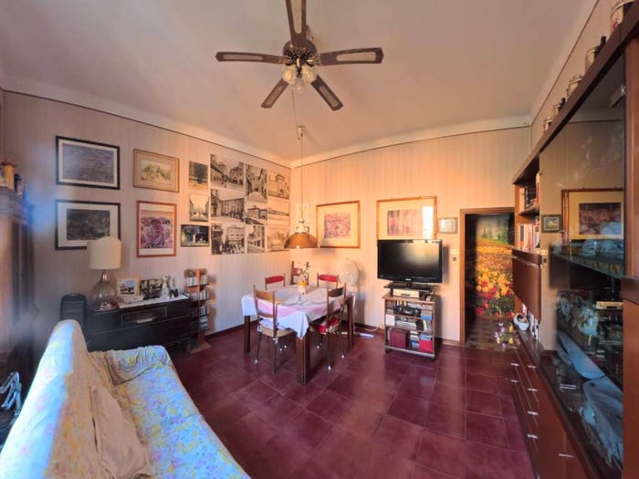 Appartamento trilocale in vendita in Via Carlo Rusconi, Saffi, Bologna