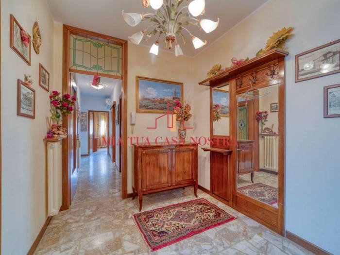 Appartamento quadrilocale in vendita in Via Santo Stefano, Zona Manfredini Rivadolmo Pesare, Este