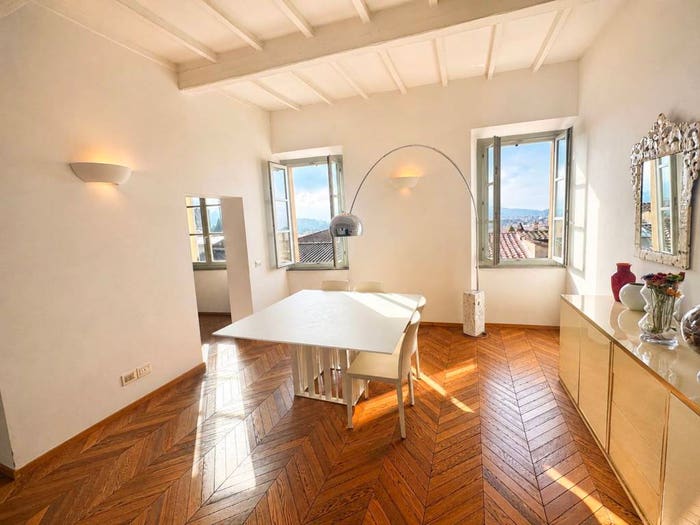 Appartamento con 6 locali in vendita in Via dell'Orto, Porta Crucifera, Arezzo