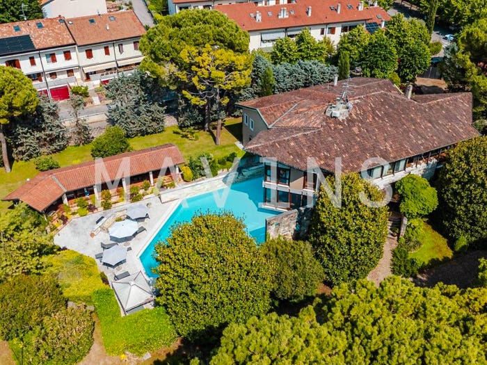 Casa con 6 locali in vendita in Via Valpolicella, Arbizzanosanta Maria, Negrar di Valpolicella