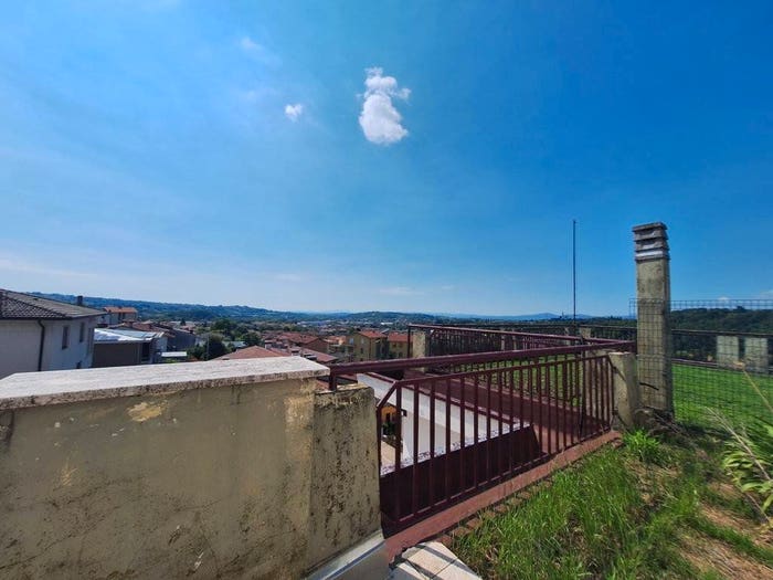 Casa con 5 locali in vendita in Centro, Lugo di Vicenza