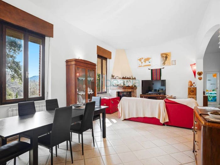 Appartamento con 6 locali in vendita in Borgata Capanne, Massa Marittima