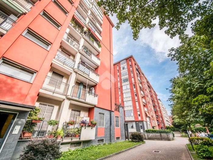 Appartamento trilocale in vendita in Viale Omero, Corvetto, Milano