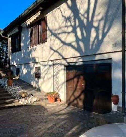 Casa con 6 locali in vendita in Via Leonardo da Vinci, Centro, Costa Masnaga