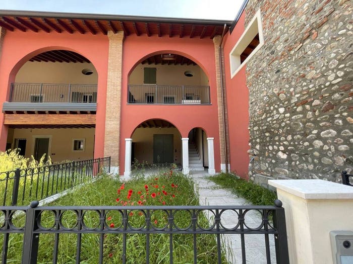 Casa con 5 locali in vendita in Via San Germano, Centro, Calcinato