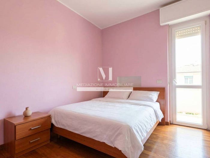 Appartamento trilocale in vendita in Corsico