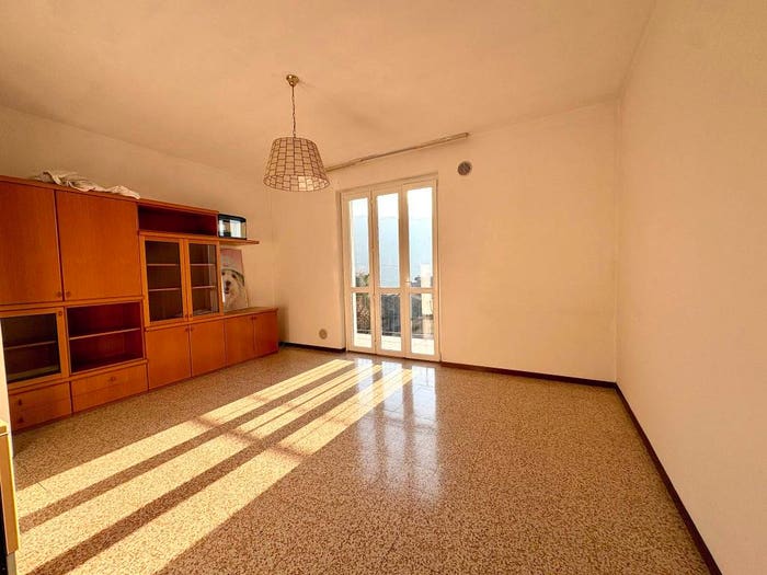 Appartamento trilocale in vendita in Via Ca' Bosio, Peia