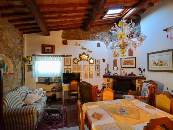 Appartamento bilocale in vendita in Via Montegiove, Montegiove, Montegabbione