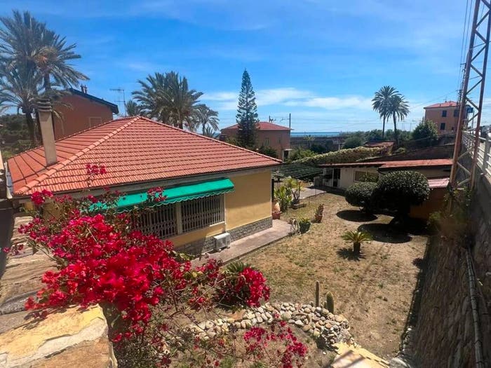 Casa con 6 locali in vendita in Via Dei Pescatori No Number, Arziglia Madonna della Ruota, Bordighera