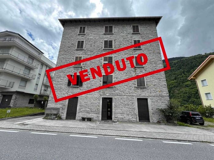 Appartamento quadrilocale in vendita in Via Nazionale, Villa, Villa di Chiavenna