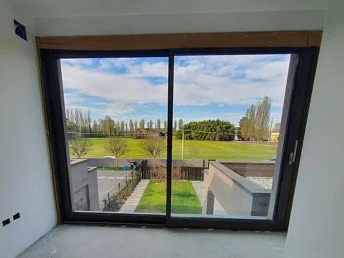 Casa con 6 locali in vendita in Via Guglielmo Marconi, Centro, Mogliano Veneto