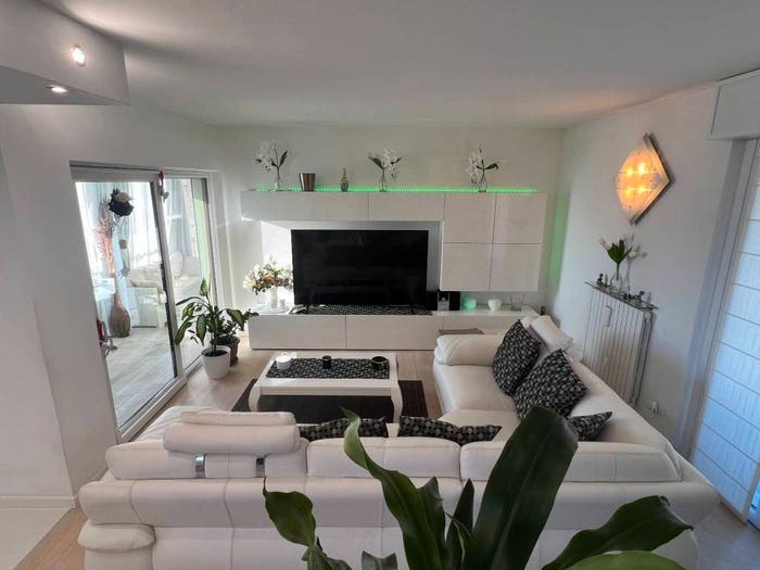 Appartamento con 6 locali in vendita in Via Baldassare Longhena, Stadio, Verona