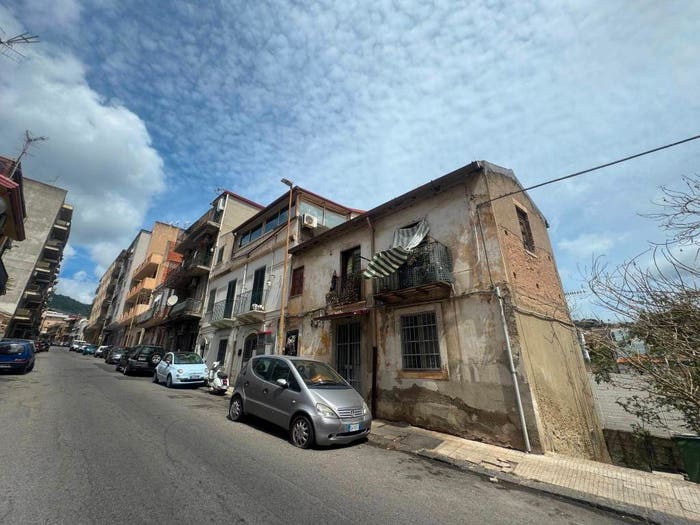 Appartamento bilocale in vendita in Via Palermo, Giostra, Messina