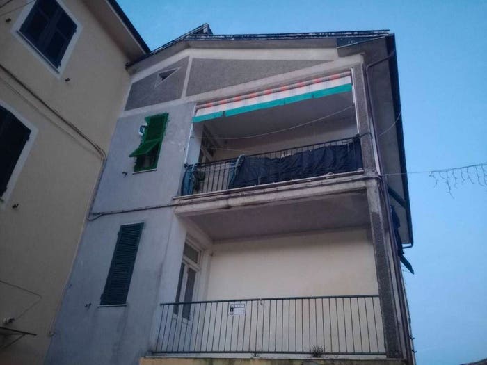 Appartamento con 5 locali in vendita in Via Novembre, Castello, Carro
