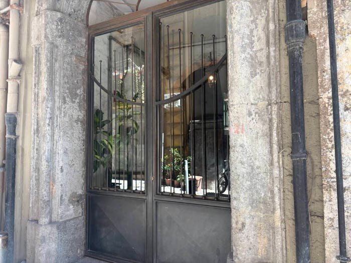 Appartamento trilocale in vendita in Via Santa Teresella Degli Spagnoli, Quartieri Spagnoli, Napoli