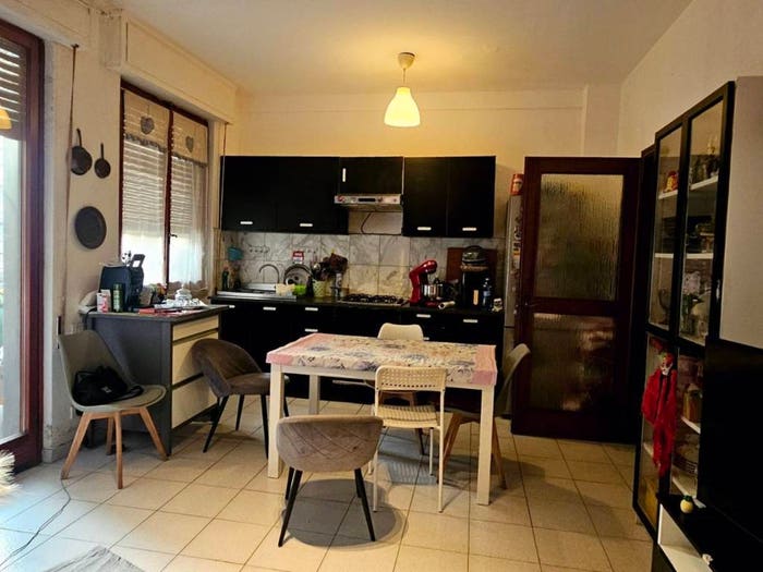 Appartamento trilocale in vendita in Centro, Carrara