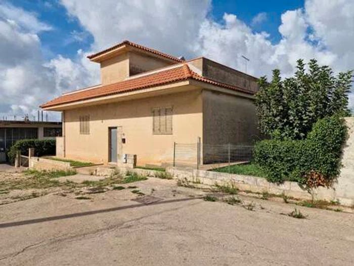 Casa con 6 locali in vendita in Via Modica Giarratana, Modica Alta, Modica