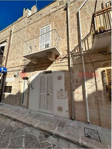 Casa trilocale in vendita in Via Sirene, Centro, Polignano a Mare