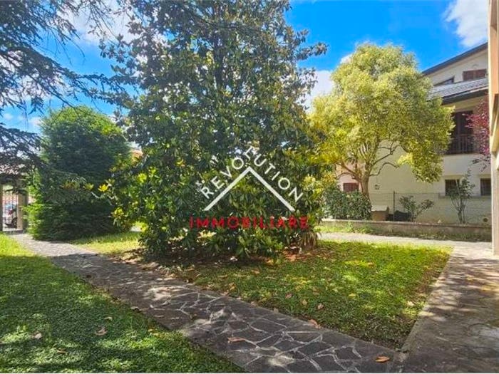Casa con 6 locali in vendita in Via Della Tina, Centro, Città di Castello
