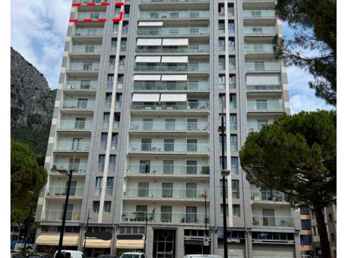 Appartamento trilocale in vendita in Piazza dei Cappuccini, Turati Santo Stefano, Lecco