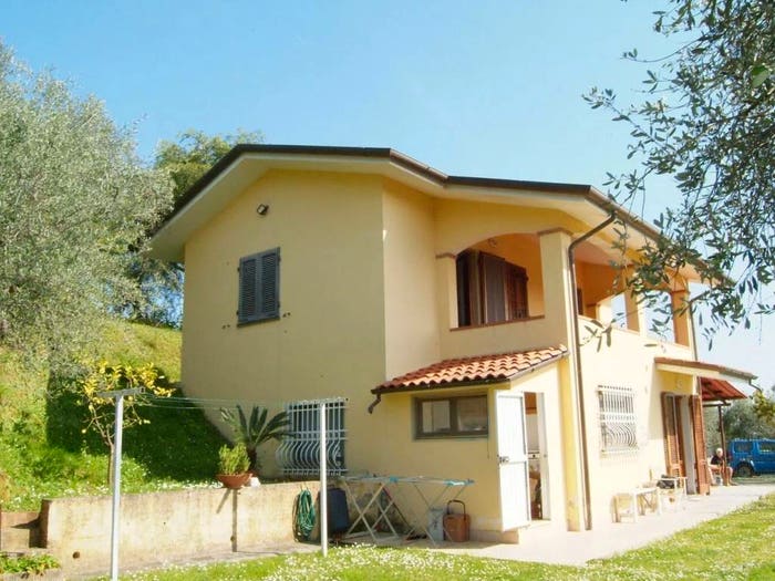 Casa con 6 locali in vendita in Provinciale No Number, Camaiore Paese, Camaiore