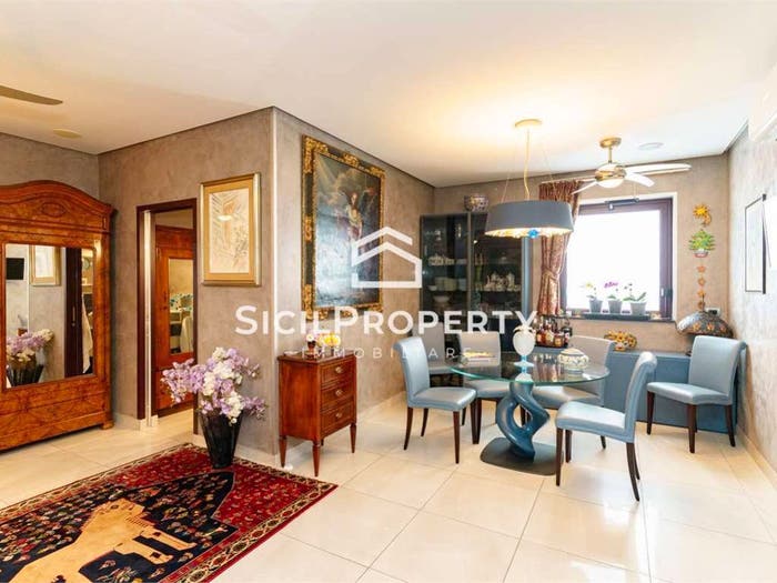 Casa con 6 locali in vendita in via dei piccioni, Ballo Cibele, Catania