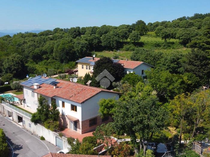 Casa con 6 locali in vendita in Via rova, Lonato, Lonato del Garda