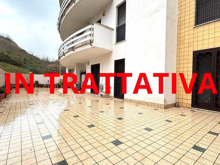Appartamento trilocale in vendita in Via Vulcano, Monterotondo Scalo, Monterotondo