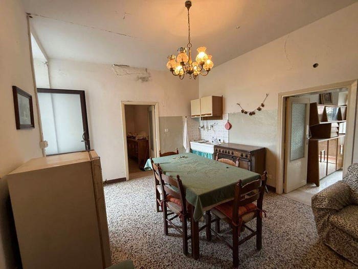 Casa con 5 locali in vendita in Loc Ierna, Piegaro